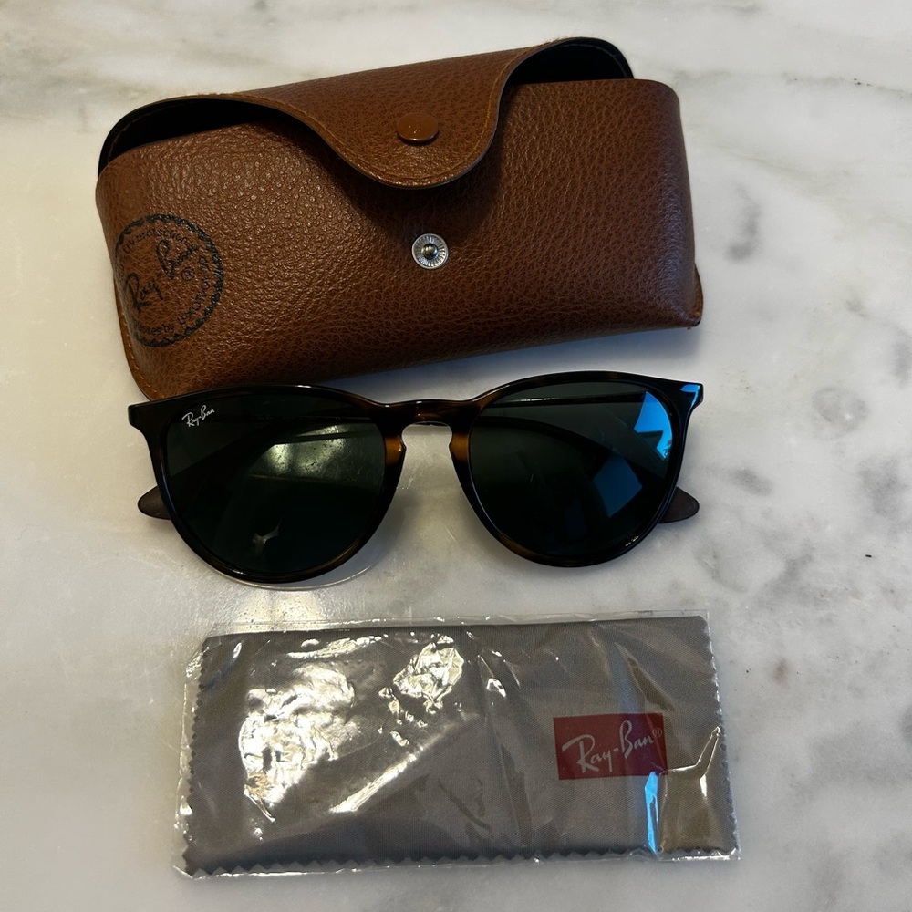 Ray-Ban Erika Sunglasses (RB4171) - Tortoise frame